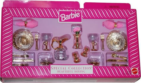 Barbie Playsets, Diy Barbie House, Images Hello Kitty, Barbie Doll Set, Barbie Sets, Barbie Doll Accessories, Barbie Doll House, Nostalgic Toys, Barbie Toys