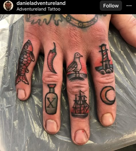 Traditional Hand Tattoo, Pirate Tattoo, Finger Tats, Number Tattoos, Classic Tattoo, Hand Tattoo, Arm Tattoos For Guys, American Traditional, Old School Tattoo