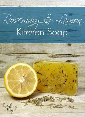 Rosemary Soap, Bath Tea Bags, Diy Soap Bars, Savon Diy, Easy Soap Recipes, Diy Soap Recipe, Summer Lemonade, Handmade Soap Recipes, Cold Process Soap Recipes