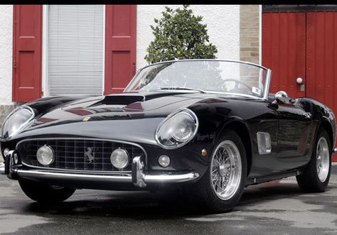 Vintage Ferrari Spyder Sold For Highest Price Ever At Car Auction (PHOTOS) Ferrari 275 Gtb, Ferrari 328, Ferrari 250 Gto, Auto Retro, Ferrari California, Ferrari 250, Most Expensive Car, Ferrari F40, Classic Sports Cars