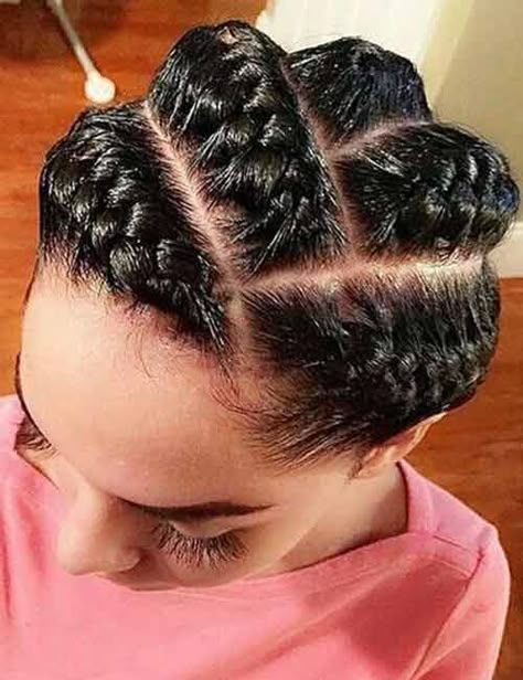 10 Gorgeous Ways To Style Your Ghana Braids Goddess Braid Styles, Ghana Braids Hairstyles, Undercut Haircut, Twisted Hair, Braid Inspiration, Goddess Braids Hairstyles, African Hair Braiding Styles, Afrikaanse Mode, Micro Braids