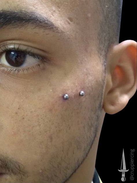 Surface Piercing Face, Piercing Surface, Iphone Wallpaper Rock, Rhino Piercing, Surface Piercing, Face Gems, Facial Piercings, The Jewel, Tattoos And Piercings