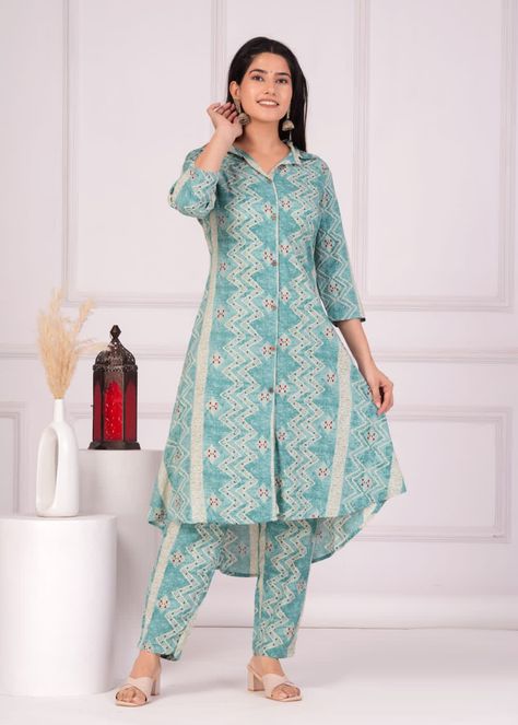 Women kurta pant sets Printed Kurti Designs, Set Kurti, Stylish Kurtis, A Line Kurti, Stylish Kurtis Design, Simple Kurta Designs, Stitching Dresses, Printed Kurti, Beautiful Dress Designs