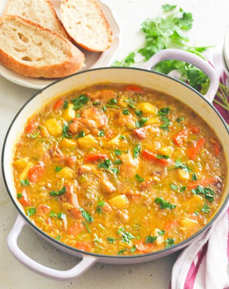 Malagatani Soup, Mulligatawny Soup Pioneer Woman, Pioneer Woman Mulligatawny Soup, Vegan Muligawtany Soup Recipe, Easy Mulligatawny Soup, Instant Pot Mulligatawny Soup, Muligawtany Soup Recipe Pioneer Woman, Mulligawtany Soup, Multigawny Soup