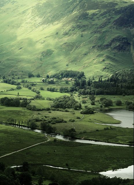 Lake District England, Green Hills, England Uk, English Countryside, Cumbria, Nature Aesthetic, Pretty Places, Lake District, Fantasy Landscape