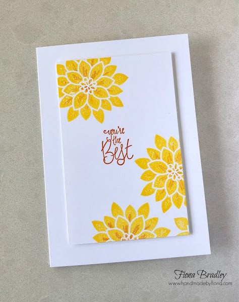 Pretty Greeting Cards, Yellow Card Ideas, Simple Greeting Card Ideas, Yellow Flowers Drawing, Creative School Project Ideas, Yellow Cards, Bond Paper Design, Print Design Art, Pretty Yellow