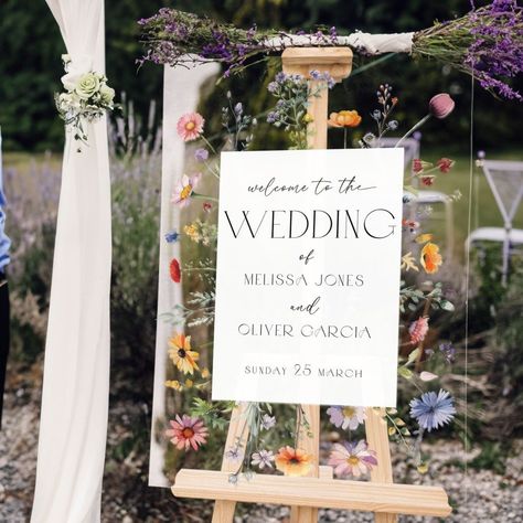 ⭐ IMPORTANT!This wildflowers wedding welcome sign offers a unique, customized physical product made exclusively for you. It will be carefully produced and delivered right to your doorstep. The price includes the shipping fee for your convenience. ❤️ WILDFLOWERS WEDDING WELCOME SIGN Create a warm and inviting atmosphere for your guests right from the start with our personalized wedding sign, setting the perfect tone for your unforgettable celebration. 🇺🇸 MADE IN U.S.AEach product is meticulousl Wildflower Color Palette Wedding, Wildflower Wedding Flowers, Spring Wildflower Wedding, Fall Wildflower Wedding, Engagement Welcome Sign, Wildflower Wedding Theme, Wildflowers Wedding, Engagement Signs, Acrylic Drawers