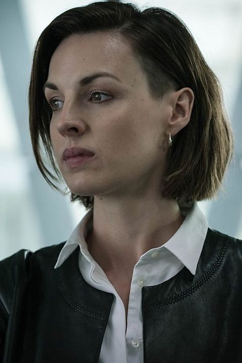 Jessica Raine in Baptiste Jessica Raine, Undercut Styles, Get The Guy, Uk Images, Bbc One, Christina Hendricks, Bbc, Going Out, The Past