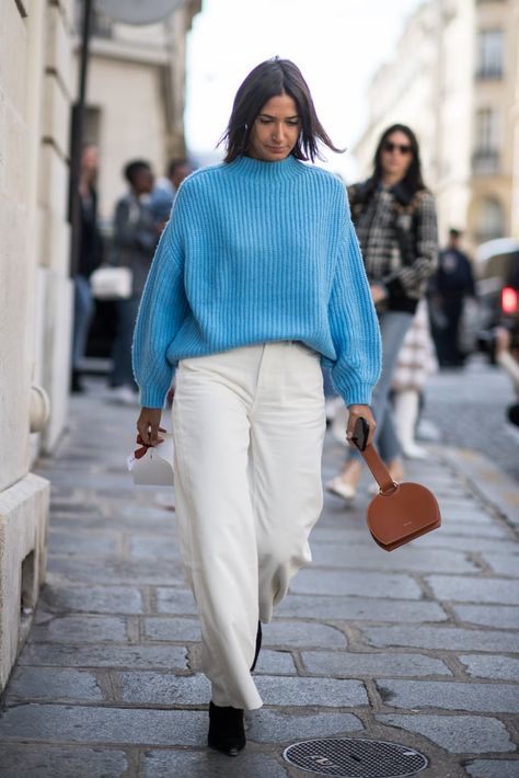 Mix a Bright Blue Sweater With a Brown Bag or Shoes, and Separate With White Denim Jumper Outfit Women, Blue Jumper Outfit, Jumper Outfits, Blue Sweater Outfit, Paperbag Hose, Jumper Outfit, Colour Matching, Blue Knit Sweater, Blue Jumper