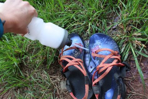 Chaco straps won't budge? These 6 steps will help you un-stick them in just a few minutes using only water & liquid fabric softener. Shoe Tips, Bouldering Training, Liquid Fabric, Wall Workout, Liquid Fabric Softener, Adventure Gear, Cleaning Ideas, Household Tips, Fabric Softener