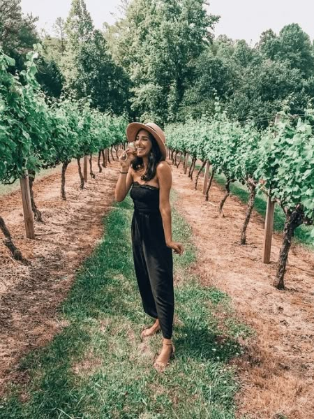 Wine Tasting Outfit Summer, Summer Wineries Outfit, Wine Tour Outfit, Napa Outfit, Winery Outfit Summer, Vineyard Outfit, Wine Tasting Outfit, Wineries Outfit, First Date Outfits