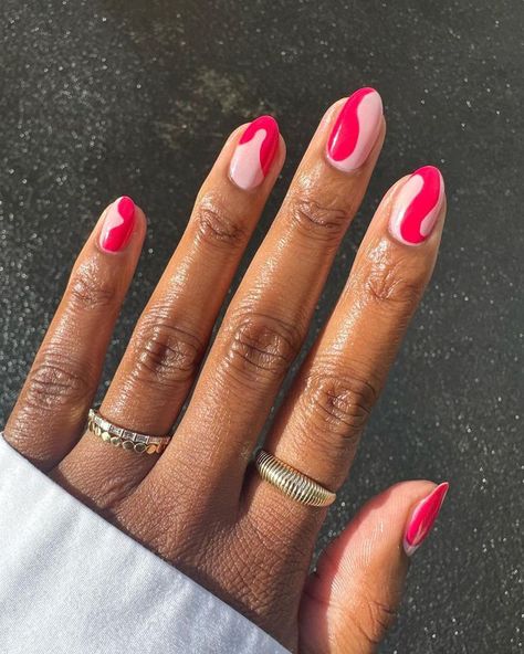 35 Pretty Natural Nail Designs Red Manicure Ideas, Swirl Nails, Hard Gel Nails, Natural Nail Designs, Red Manicure, Nail Oil, Nail Growth, Nails For Kids, Manicure Ideas