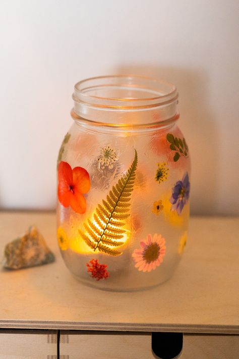 Pressed Flower Lantern — My Moonstone Kitchen Flower Candles Diy, Witch Gift Ideas, Pressed Flower Lanterns, Diy Candles With Flowers, Flower Lantern, Divination Witch, Gingerbread Hot Chocolate, Flower Candles, Boho Crafts