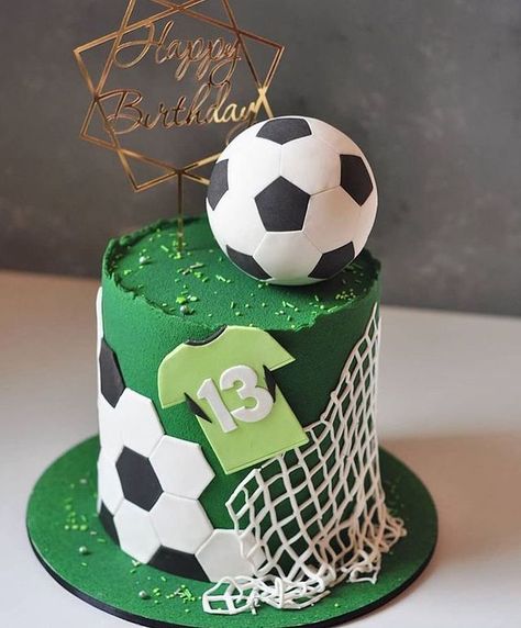 Football ⚽️ 🥅 Theme Cake . Cake 🎂 By @olyalyacakes 😍😍 ............ . . DM for Queries and Orders ❤️ Delivering PAN India 🇮🇳 . . . .… Soccer Theme Cake, Football Cakes For Boys, Bolo Sporting, Football Cake Design, Football Themed Cakes, Soccer Ball Cake, Soccer Birthday Cakes, Cake Designs For Boy, Football Birthday Cake