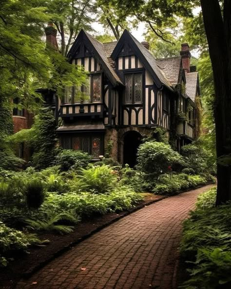 Zen Gardens, Tudor Style Homes, Japanese Zen, Fantasy Homes, Tudor House, Dream Cottage, Fantasy House, Cute House, Big Dreams