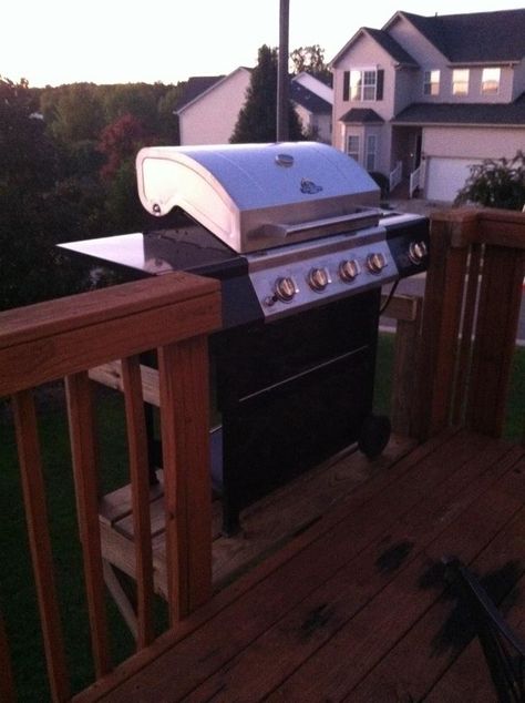 Cut and built an extension to save room on our deck! Grill Built Into Deck, Deck Extension For Grill, Deck With Built In Grill, Small Deck With Grill, Grill On Deck Ideas, Built In Grill On Deck, Grilling Deck, Grill Deck, Deck Extension