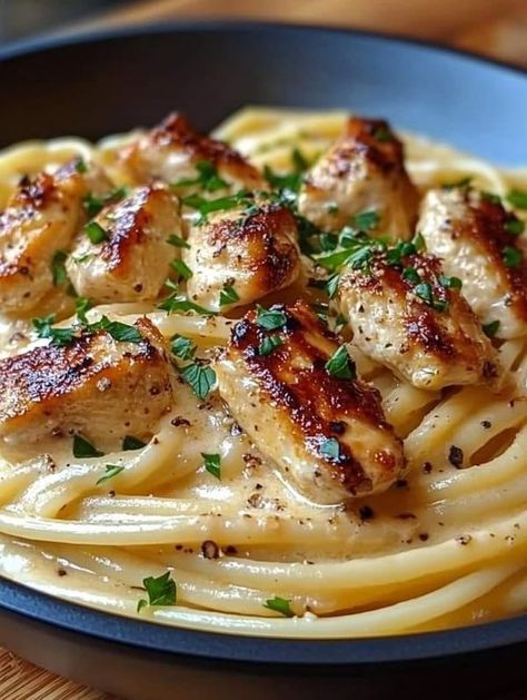 Creamy Italian Chicken Pasta, Creamy Parmesan Pasta, Garlic Butter Chicken Bites, Butter Chicken Bites, Italian Chicken Pasta, Creamy Italian Chicken, Pasta With Chicken, Chicken Breast Cutlet, Cajun Chicken Pasta