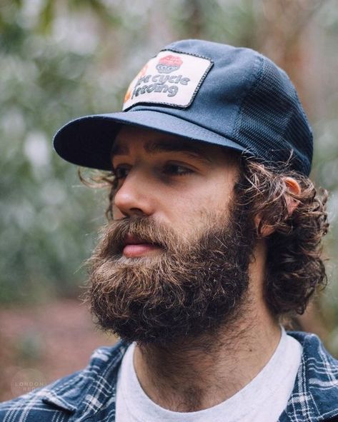 Daniel Norris, Short Hair With Beard, Male Haircuts Curly, Long Hair Beard, Best Beard Styles, Men's Short Hair, Beard Styles For Men, Beard Gang, Hair Flip