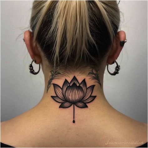 40+ back of the neck tattoo Ideas For Women With Meaning Traditional Back Of Neck Tattoo, Womens Back Of Neck Tattoo, Back Of Neck Tattoos For Women Cover Up, Nape Of Neck Tattoo, Back Neck Tattoo For Women, Back Of The Neck Tattoos For Women, Female Neck Tattoo, Back Of Neck Tattoos, Back Of The Neck Tattoos