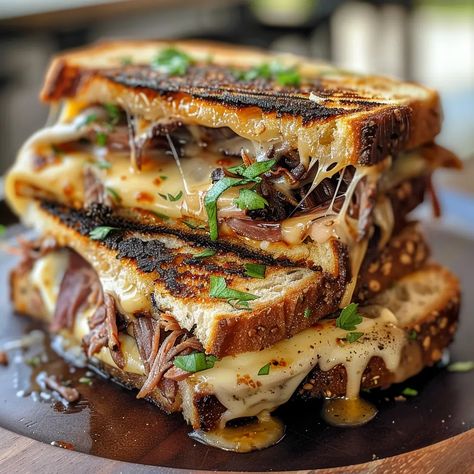 Brisket Grilled Cheese Sandwich, Brisket Brunch Ideas, Brisket Panini, Southern Brisket, Brisket Sandwiches Ideas, Brisket Grilled Cheese, Brisket Sandwich Recipe, Brisket Grilled, Brisket Sandwiches