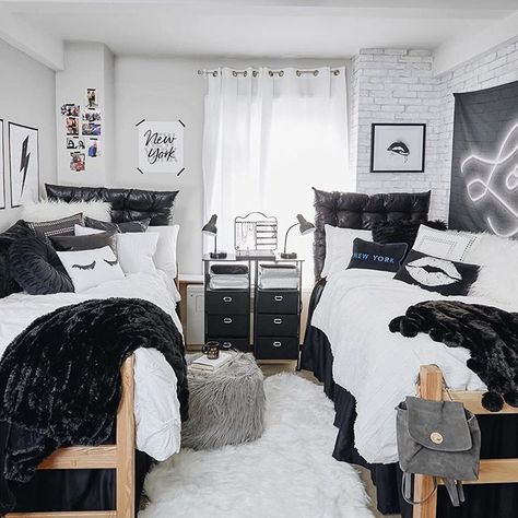 Back to basics.  www.dormify.com Luxury Dorm Room, Dorm Room Themes, College Bedroom Decor, Dorm Room Doors, College Dorm Room Inspiration, Dream Dorm Room, Dorm Room Styles, College Room Decor, Dorm Inspiration