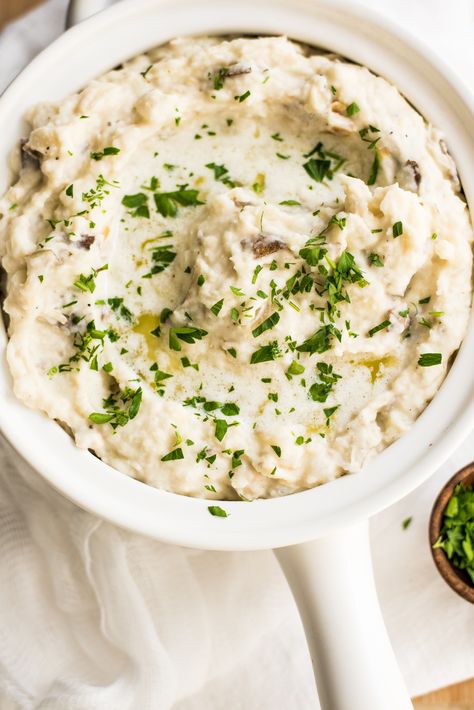 Whipped Root Vegetable Mash with Herb Beer Butter is the perfect side dish for your Thanksgiving spreads! Parsnips and turnips bring this recipe to life! Beer Butter, Vegetable Mash, Turnip Recipes, Buttered Vegetables, Vegetarian Crockpot Recipes, Root Vegetable, Kids Meal Plan, Turnips, Fitness Community