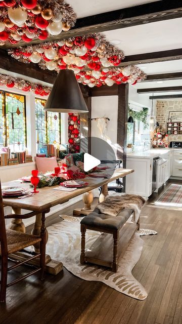 Jeanna Crawford on Instagram: "Would you LOVE this in your home? ✨  Christmasers like to decorate every inch during the holidays, so I couldn’t forget to show you how to DIY an ornament ceiling like JLC!  Share this with your favorite elf - because this is a two-person installation!   #Christmasdecor #Christmasornament #ornamentceiling #Christmasdiy #Christmasdesigner #holidayinspo #decoratewithme" Christmas Ceiling Decorations Ideas, Ornament Ceiling, Ornament Chandelier, Christmas Ceiling Decorations, Christmas Dining Room, Dining Room Ceiling, Diy Ceiling, Christmas Hanging Decorations, Christmas Table Settings