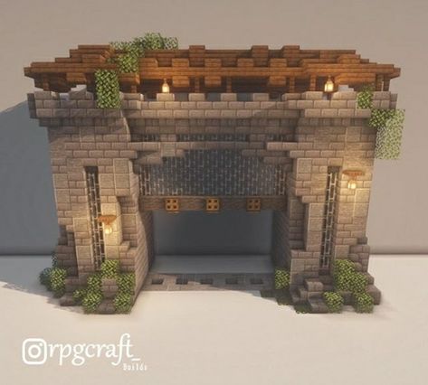 Minecraft Walls Ideas, Minecraft Castle Walls, Minecraft Kale, Chalet Minecraft, Kirchen Design, Minecraft Wall Designs, Villa Minecraft, Minecraft Room Decor, Wall Gate