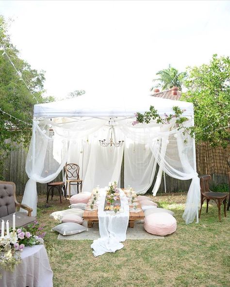 Magical 💫 Photo via @mayssadee #bohemiandecor Bohemian Mehendi, Egg Dinner Recipes, White Canopy Tent, Gazebo Decorating Ideas, Egg Dinner, Yard Party, Picnic Inspiration, White Canopy, Tent Decorations