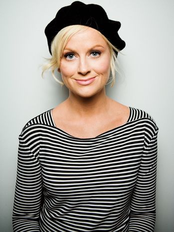 Amy Poehler, beautiful and hilarious Amy Poehler Style, Leslie Knope Outfits, Amy Phoeler, Amy Poehler Seth Meyers, Will Arnett Amy Poehler, Amy Poehler Photoshoot, Amy Pohler, Amy Poehler Quotes, Funny Lady