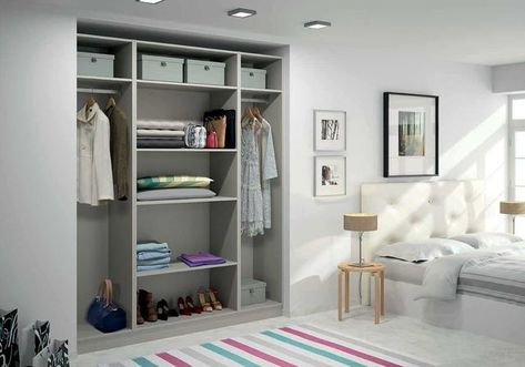 11 règles pour aménager un placard - Côté Maison Dressing Pas Cher, No Closet Solutions, Made In France, Entryway, Cool Designs, Coin, France, Closet, Furniture