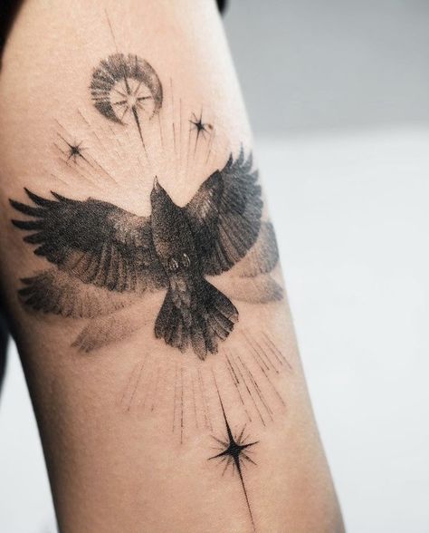 Raven With Moon Tattoo, Black Crow Tattoos, Bishop Hat, Seagull Tattoo, Alas Tattoo, Crow Tattoo Design, Crow Tattoo, Raven Tattoo, Instagram Id