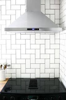 Kitchen Tiles Ideas Wall, Straight Herringbone, Kitchen Wall Tiles Backsplash, Herringbone Subway Tile, Herringbone Tile Backsplash, Inexpensive Kitchen Remodel, Cheap Kitchen Remodel, Funky Kitchen, Ikea Kitchen Remodel