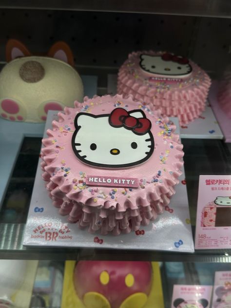 Hello Kitty Ice Cream Cake, Hello Kitty Ice Cream, Cake Hello Kitty, Store Bought Cake, Kitty Cake, Hello Kitty Cake, Aesthetic Life, Hello Kitty Collection, Ice Cream Cake