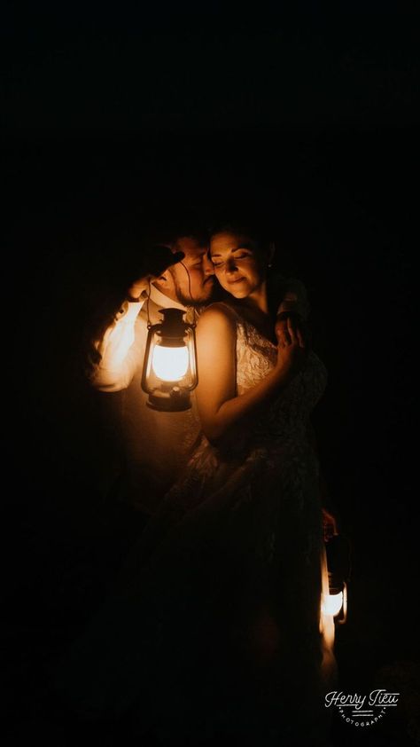 Small Intimate Big Sur Wedding.  Big Sur California. Night Elopement, Camping Prenup Shoot, Bonfire Pre Wedding Shoot, Night Time Elopement, Small Elopement Wedding, Night Elopement Photography, Pre Wedding Photoshoot Theme, Lantern Photography, Night Wedding Photography