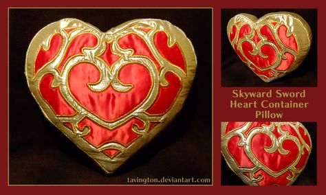 Skyward Sword Heart Container pillow by *tavington on deviantART WAAAAAAAAAAAAAAAAAAAAAAANT Heart Container, Geek Cave, Zelda Gifts, Nerd Decor, Zelda Party, Geek Room, Geeky Craft, Twilight Fans, Heart Pillow