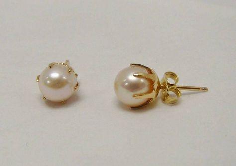 14k YELLOW GOLD 6.7mm SALTWATER CULTURED CREAMY PEARL EARRINGS 1.7g SOLITAIRE #Stud Pearl Tops In Gold, Gold Pearl Studs, Gold Pearl Earrings Designs, Pearl Studs Earrings Gold, Pearl Earrings Studs, Ruby Ring Designs, Simple Pearl Earrings, Temple Jewellery Earrings, Pearl Earrings Designs