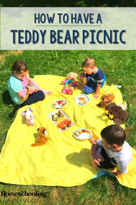 Picnic Ideas For Preschoolers, Teddy Bear Picnic Preschool Activities, Teddy Bear Picnic Theme, Teddy Bear Picnic Preschool, Teddy Bear Picnic Activities, Picnic For Kids, Teddy Bears Picnic Food, Picnic Food Kids, Watermelon Picnic