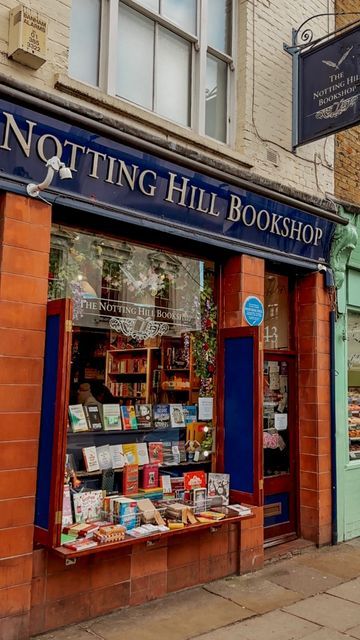 Ruslana Rachynska | London & Travel Diaries on Instagram: "Whether you’ve seen the movie or not, this bookshop is worth a visit 💙📚 @nottinghillbookshop 📍 The Notting Hill Book Shop, 13 Blenheim Cres, London Bookshop which inspired the Notting Hill film. Quaint and cosy with friendly staff and a curated selection of beautiful editions, quirky titles, quality non-fiction, gifts and toys. The store opened in 1979 and originally specialised in travel books only. In 1999 the bookshop became famou Notting Hill Book Shop, London Bookstores, Notting Hill Film, Notting Hill Bookshop, London Bookshop, Lucy Core, London Bookstore, Notting Hill Movie, Vintage Study