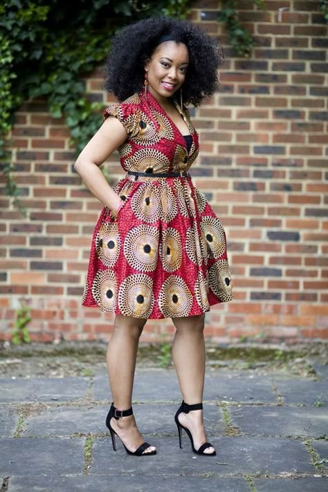 Kitenge Dresses for Young Girls-18 Cute Kitenge Ankara Dress Kitenge Designs, Kitenge Fashion, Mode Prints, African Attire Dresses, Ethno Style, Best African Dresses, Short African Dresses, African Dresses Modern, African Wear Dresses