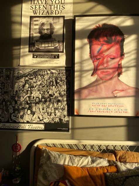 Music Dorm Room Aesthetic, David Bowie Room Decor, David Bowie Room, Freddie Mercury House, Beatles Room, Bowie Poster, 2024 Era, David Bowie Poster, Home Music Rooms