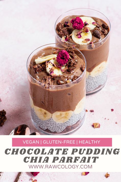 A Chocolate Pudding Parfait filled with omega 3 rich chia goodness + a probiotic boost = a deep down delicious chocolate treat masquerading as breakfast. Chocolate Pudding Parfait, Oat Clusters, Healthy Chocolate Pudding, Chia Parfait, Dairy Free Breakfast Recipes, Breakfast Parfait, Pudding Chia, Pudding Parfait, Chocolate Breakfast