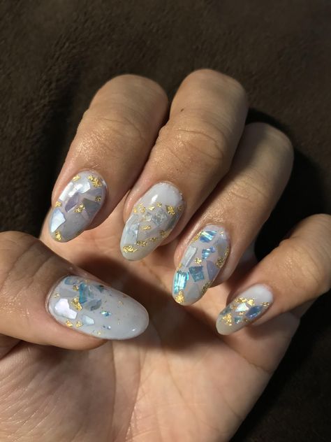 Nail Flake Designs, Dusty Blue Nails Acrylic Designs, Nails With Shell Flakes, Dusty Blue Nails Wedding, Dusty Blue Nails With Design, Shell Flakes Nails, Shell Acrylic Nails, Dusty Blue Wedding Nails, Nail Art Shell Flake