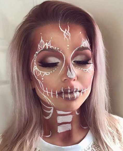 Pretty White Skeleton Halloween Makeup Unique Halloween Makeup, Make Up Diy, Halloweenský Makeup, Halloween Make-up Looks, Den Mrtvých, Cute Halloween Makeup, Halloween Makeup Ideas, Halloween Makeup Pretty, Makeup Secret