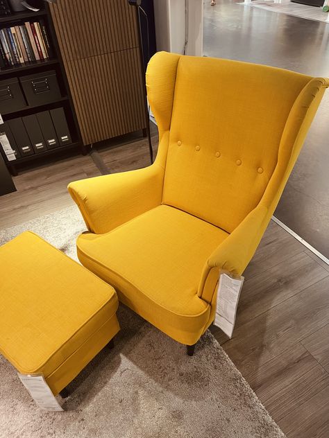 Cozy Apartment Aesthetic , Yellow IKEA Chair. Cozy Apartment Aesthetic, Apartment Finds, Aesthetic Yellow, Ikea Chair, Apartment Aesthetic, Cozy Apartment, Apartment, Living Room, Yellow