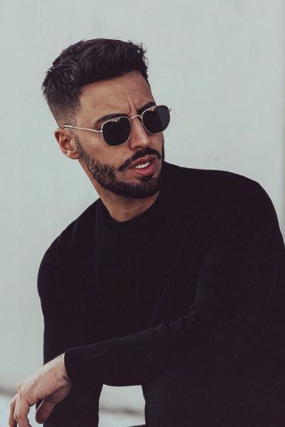 Bad Boys Haircut, Giuse Laguardia, Elemental Tattoo, Man Haircut, Fade Haircut Styles, Photographer Outfit, Best Beard Styles, Men Haircut, Bad Boy Aesthetic