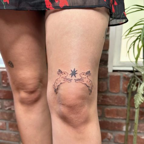 Bunnies for my 1000 follower giveaway winner 🐇 love this placement, I’ve done this design a couple times but above the knee is where I had imagined it going when I drew it up! Thank you Sandra for making it happen 🖤 Knee Tattoo Matching, Lower Knee Tattoo, Matching Knee Tattoos, Above The Knee Tattoos Women, Over Knee Tattoo, Around The Knee Tattoo, Knee Tattoo Ideas, Above The Knee Tattoo, Above Knee Tattoo