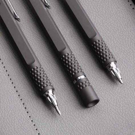 V1.0 Writing instrument set. Mechanical Pencil Fineliner Mechanical Pen Mechanical Pen, Pen Sketch, Best Pens, Mechanical Pencil, Drawings Simple, Mechanical Pencils, Writing Instruments, Art Drawings Simple, Desk Accessories