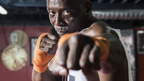 Billy Blanks hopes to win over a new generation. Tae Bo Workout, Billy Blanks, Tae Bo, Healthy Living For Beginners, Living Motivation, Soccer Moms, Healthy Living Inspiration, Healthy Living Motivation, Lose Inches