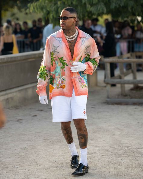 Rapper YG Street Style After Casablanca SS24 Paris Fashion Week Rapper Style Outfits, Tropical Gala, Casablanca Outfit, Casablanca Fashion, Casablanca Fashion Brand, Four Seasons Casablanca, Casablanca Clothing Brand, Casablanca Paris, Painted Clothes Diy